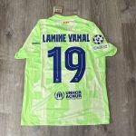 Nike Men's Green and Yellow T-shirt