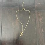 Gold tone cross pendant necklace - Image 3