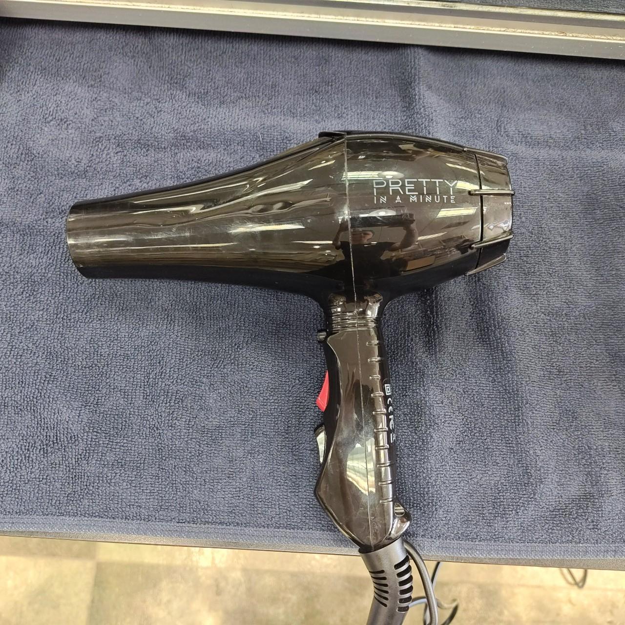 P0 Dyson Black Hair-products - Image 1