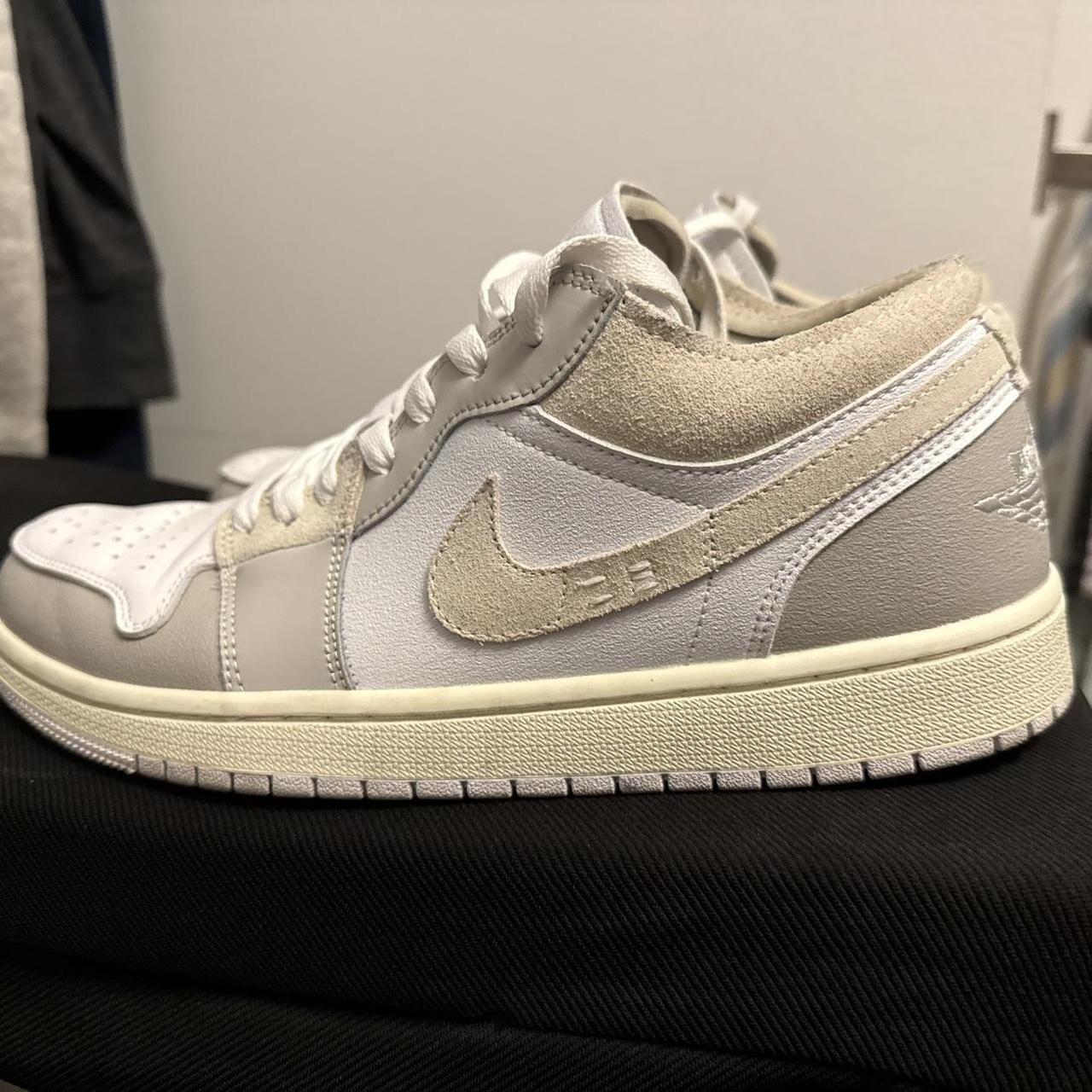 P0 Jordan Men's White and Cream Trainers - Image 1