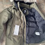 Canada Goose Men's Khaki Coat - Image 6