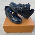 Louis Vuitton Men's Trainers - Image 2