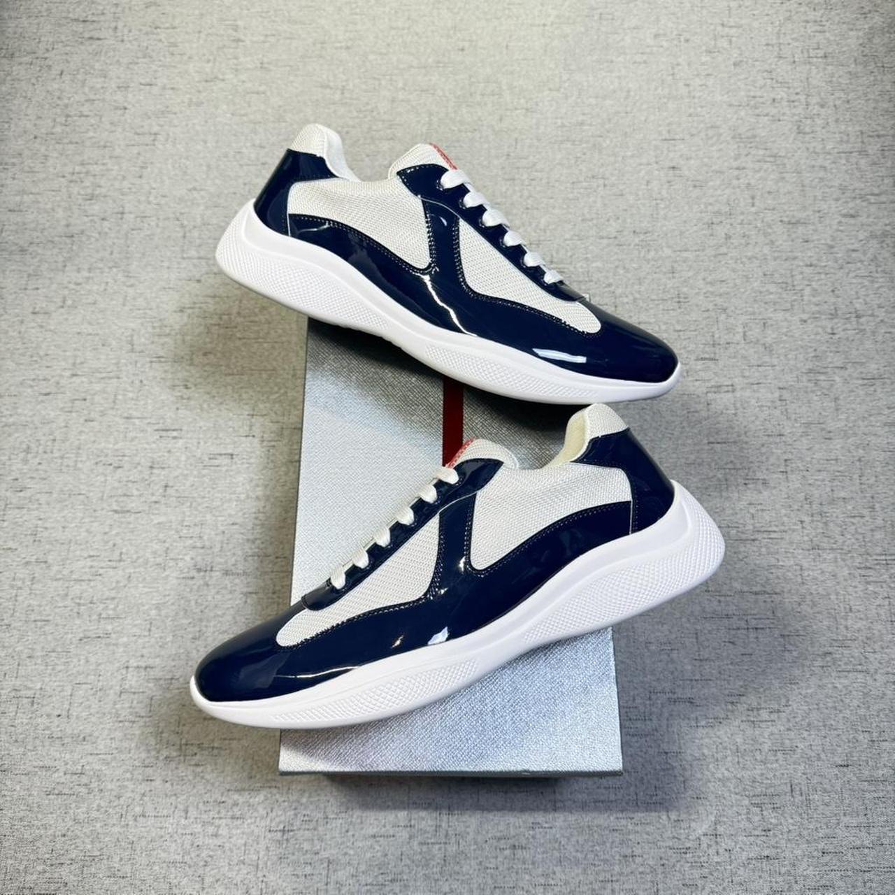 P0 Prada Men's Navy Trainers - Image 1