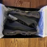 Nike Men's Black and Grey Trainers