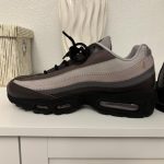 Nike Men's Grey and Brown Trainers - Image 2