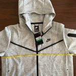 Nike Men's Grey Hoodie - Image 3