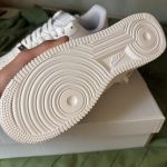 Nike Men's White Trainers - Image 2