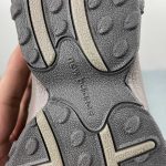 New Balance - Image 14