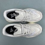 Adidas Lightblaze - Image 4