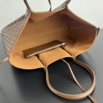 Bottega Veneta Bag - Image 6