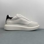 Alexander McQueen - Image 7