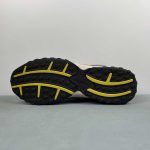 New Balance - Image 13