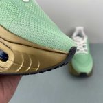 Nike Vomero Premium - Image 11