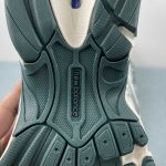 New Balance - Image 14