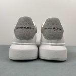 Alexander McQueen - Image 7