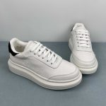 Alexander McQueen - Image 5
