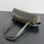 Bottega Veneta Let’s Go shoulder bag - Image 2