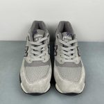 New Balance - Image 3