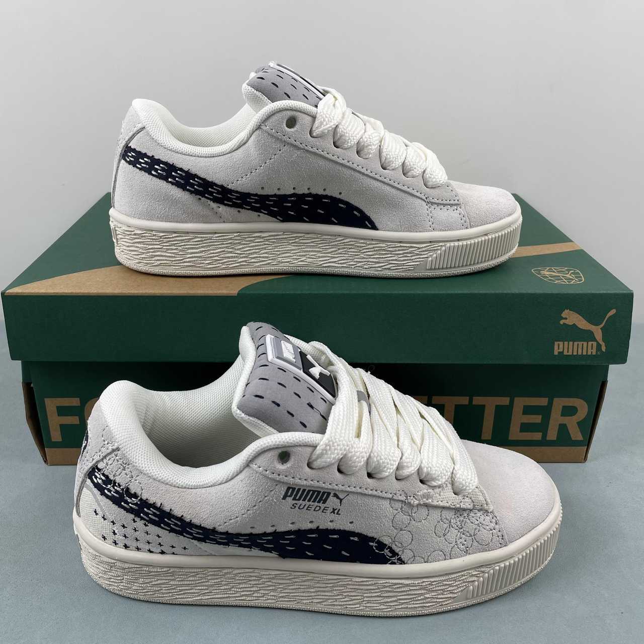 7a128430 Suede XL Skate warm white-vapor gray - Image 1