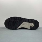 New Balance - Image 12