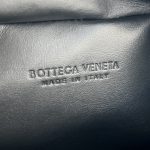 Bottega Veneta Let’s Go shoulder bag - Image 6