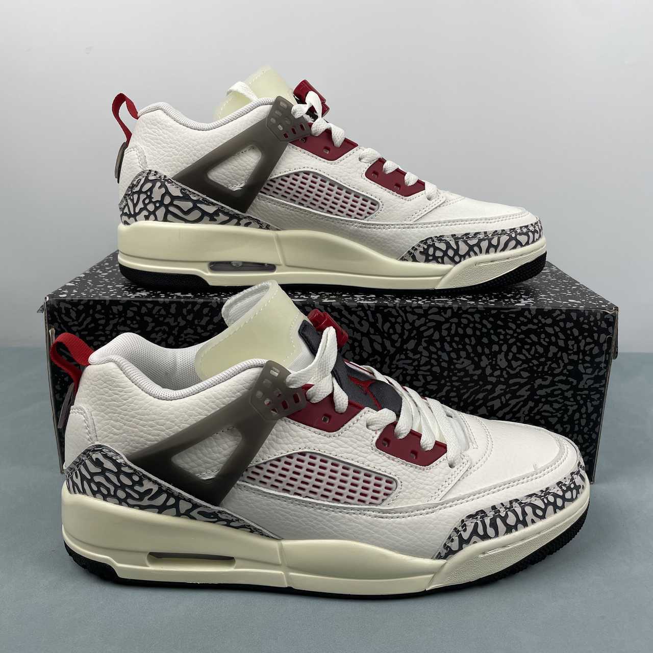 9d7b0b72 Nike jordan Spizike - Image 1
