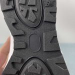 New Balance - Image 14