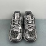 New Balance - Image 3