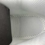 New Balance - Image 2