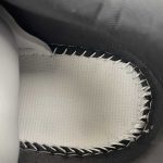 New Balance - Image 2
