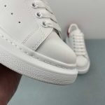 Alexander McQueen - Image 10