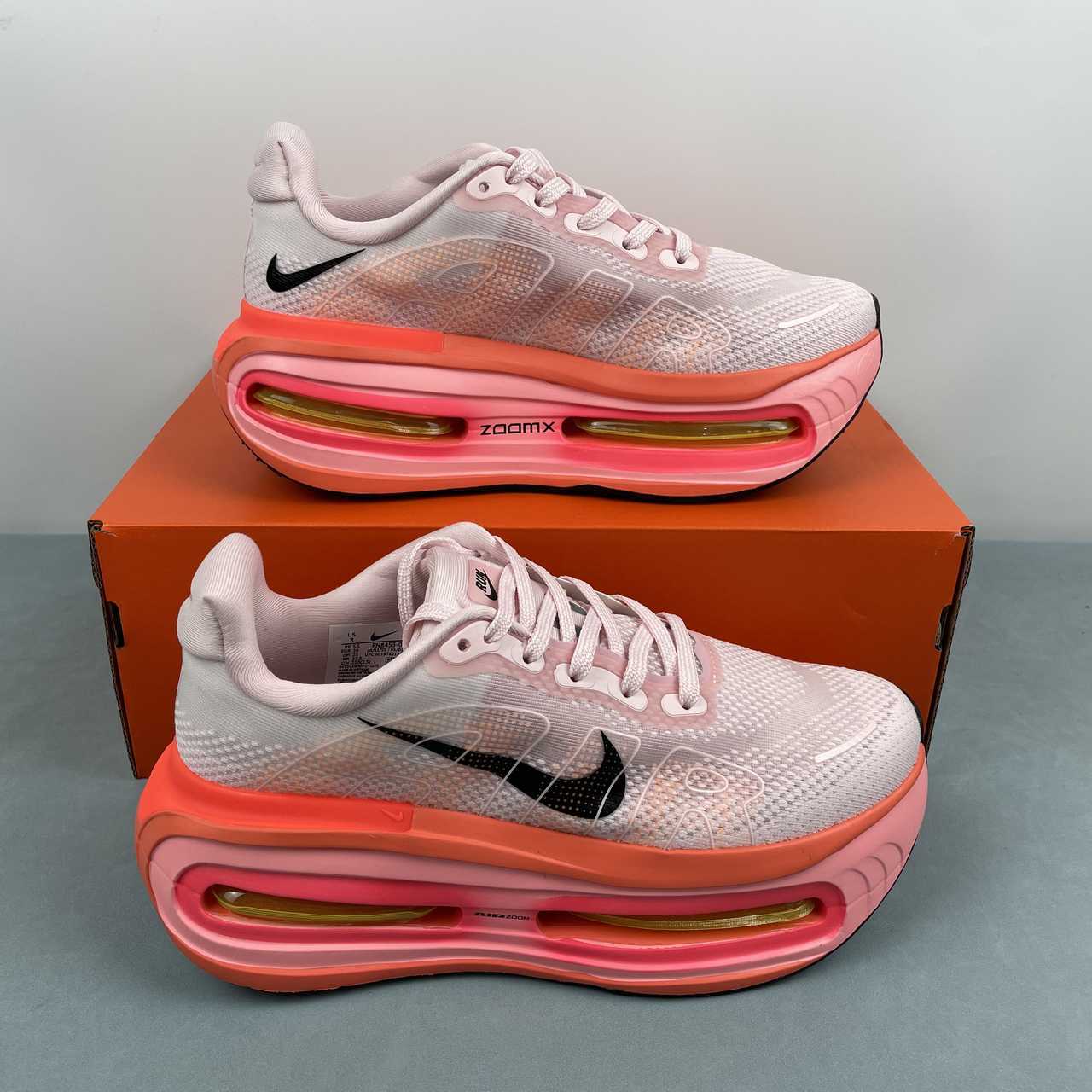 d61c5331 Nike Vomero Premium - Image 1
