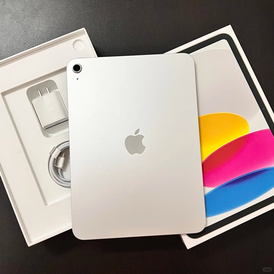 f76c403f Apple iPad11 - Image 1