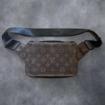 Louis Vuitton Fanny pack gender neutral - Image 2