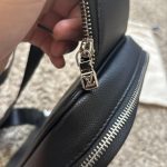 black leather crossbody bag - Image 4