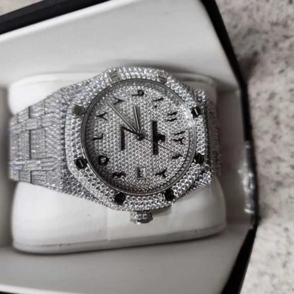 Audemars Piguet Men's Silver and White Watch