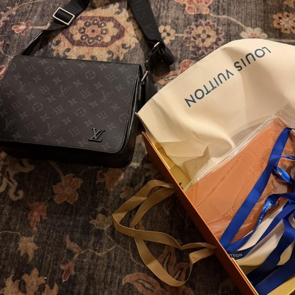 Black Louis Vuitton monogram messenger bag