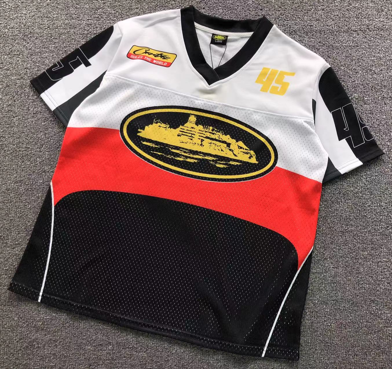 88807a6f CORTEIZ T-SHIRT - Image 1
